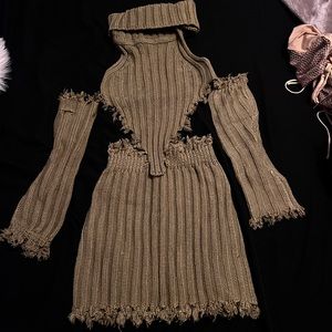 Brand new distressed co ord two piece outfit